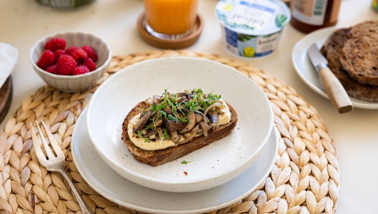hummus-pilz-toast-stage