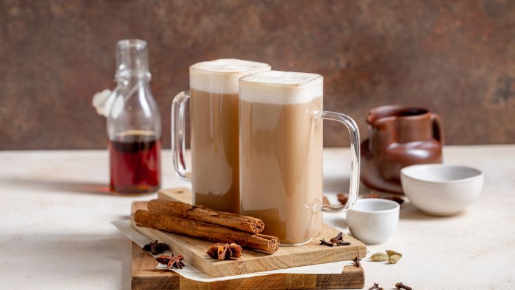 chai-latte-stage